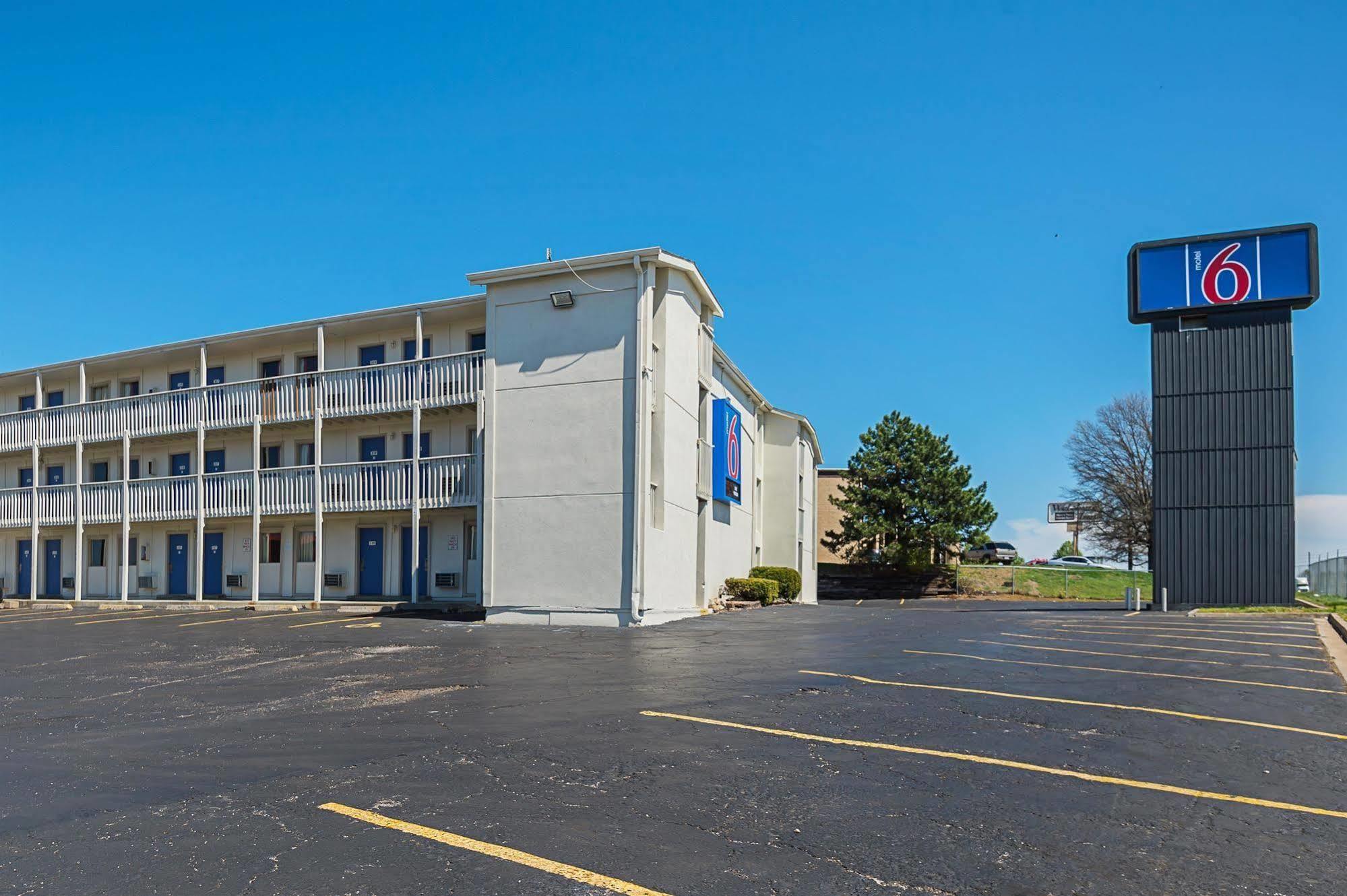 Motel 6-Blue Springs, Mo 외부 사진