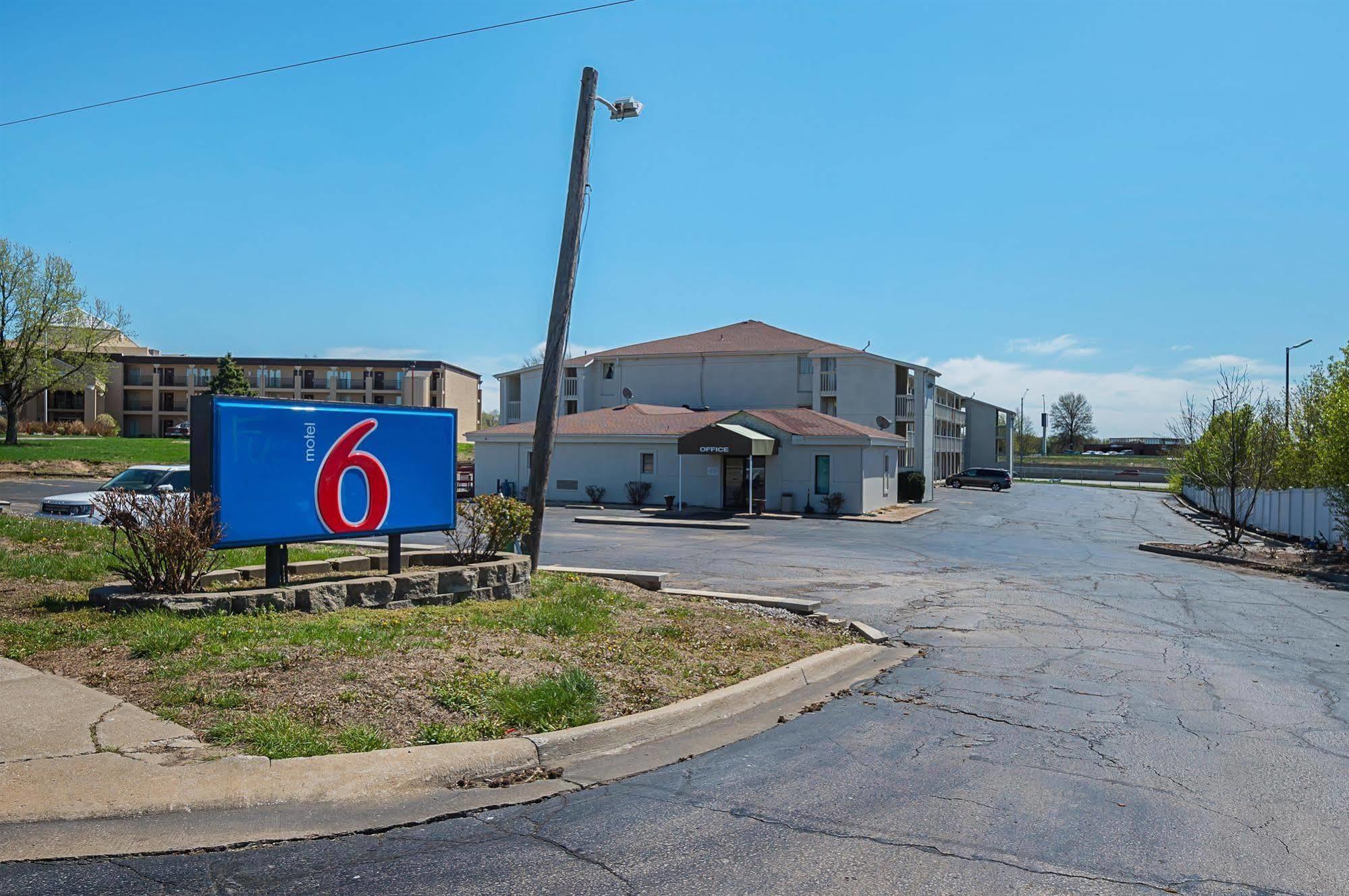 Motel 6-Blue Springs, Mo 외부 사진
