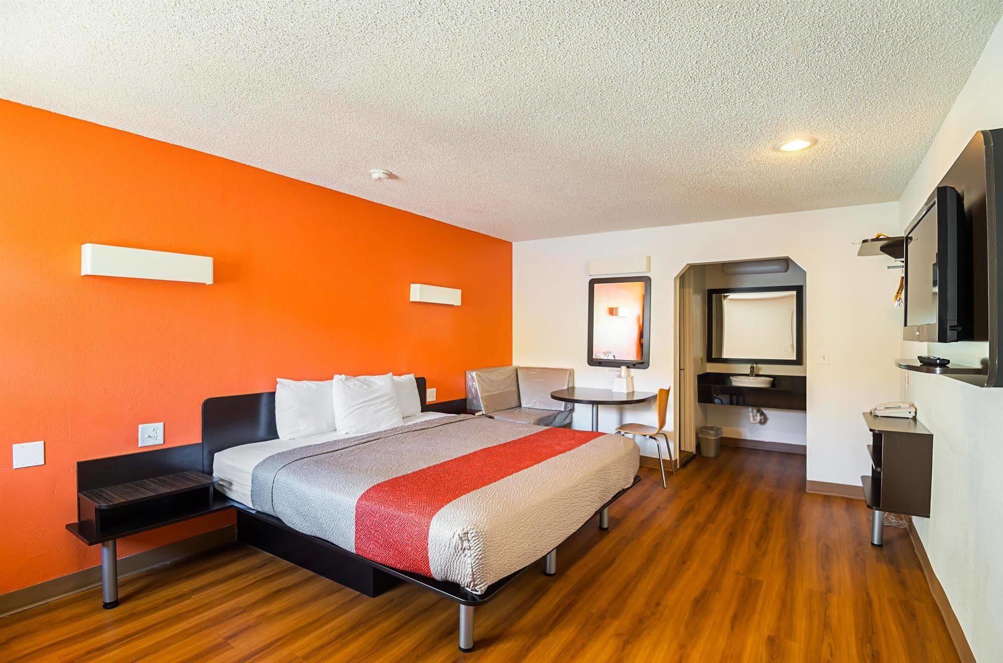 Motel 6-Blue Springs, Mo 외부 사진